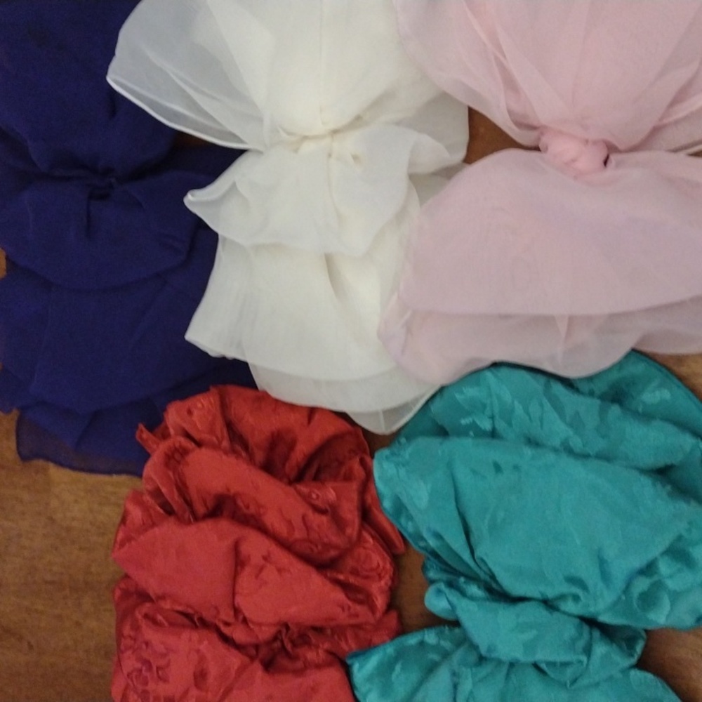 Ladies Hair Bows